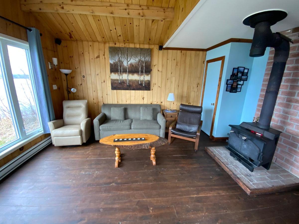 Auberge Et Chalets Sur Le Lac Lac-Mégantic Exterior foto
